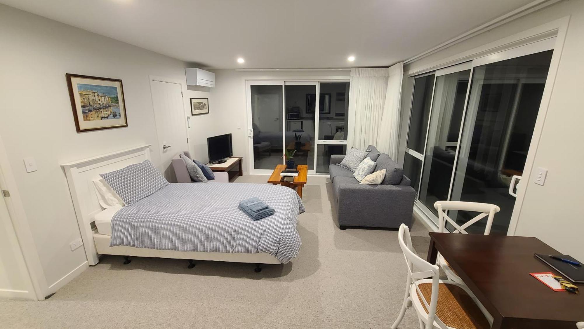 Stylish Matua Apartment Tauranga Exterior photo