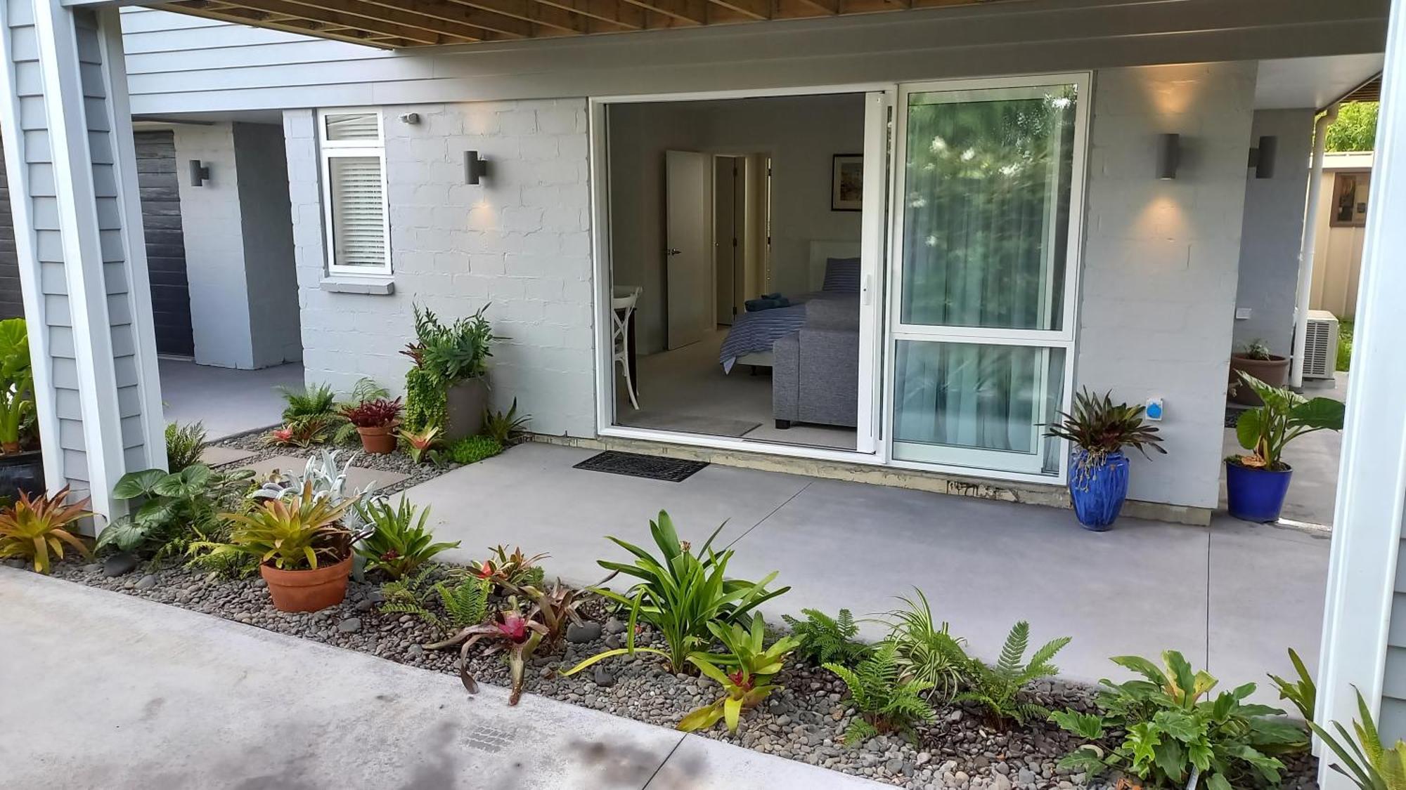 Stylish Matua Apartment Tauranga Exterior photo